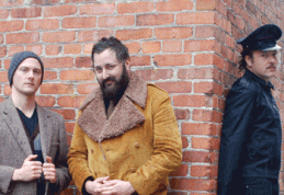 http://gallery.mailchimp.com/e32379e3d64e0448fdb211e01/images/abouttheband3.gif